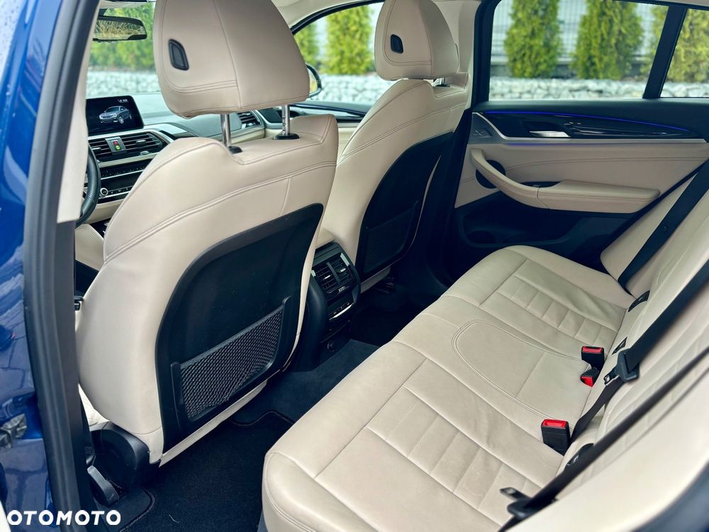 BMW X4 xDrive30i xLine sport - 21
