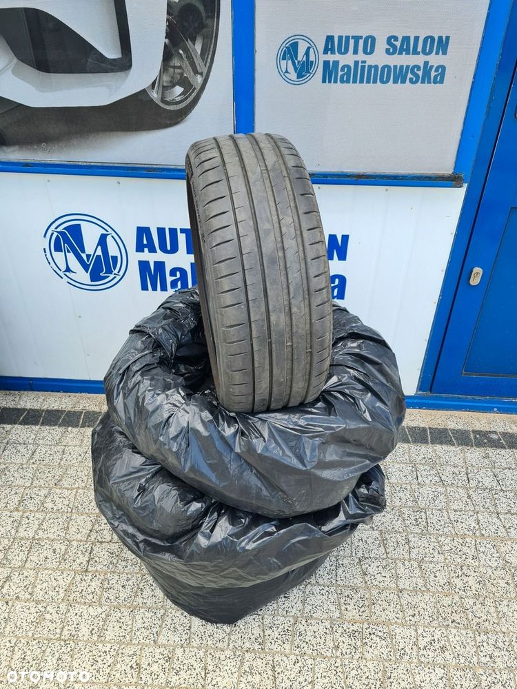 Ford Fiesta 1.0 EcoBoost S&S ST-LINE - 34