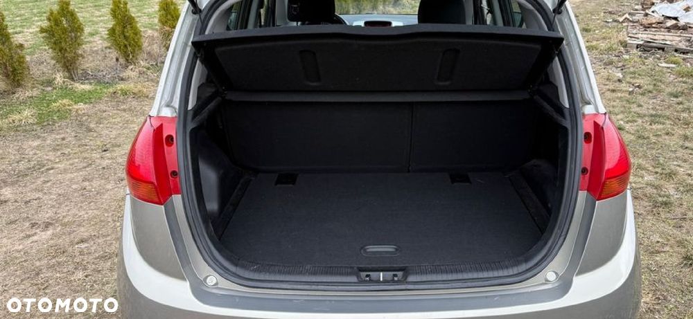 Kia Venga 1.6 CVVT Dream-Team Edition - 27