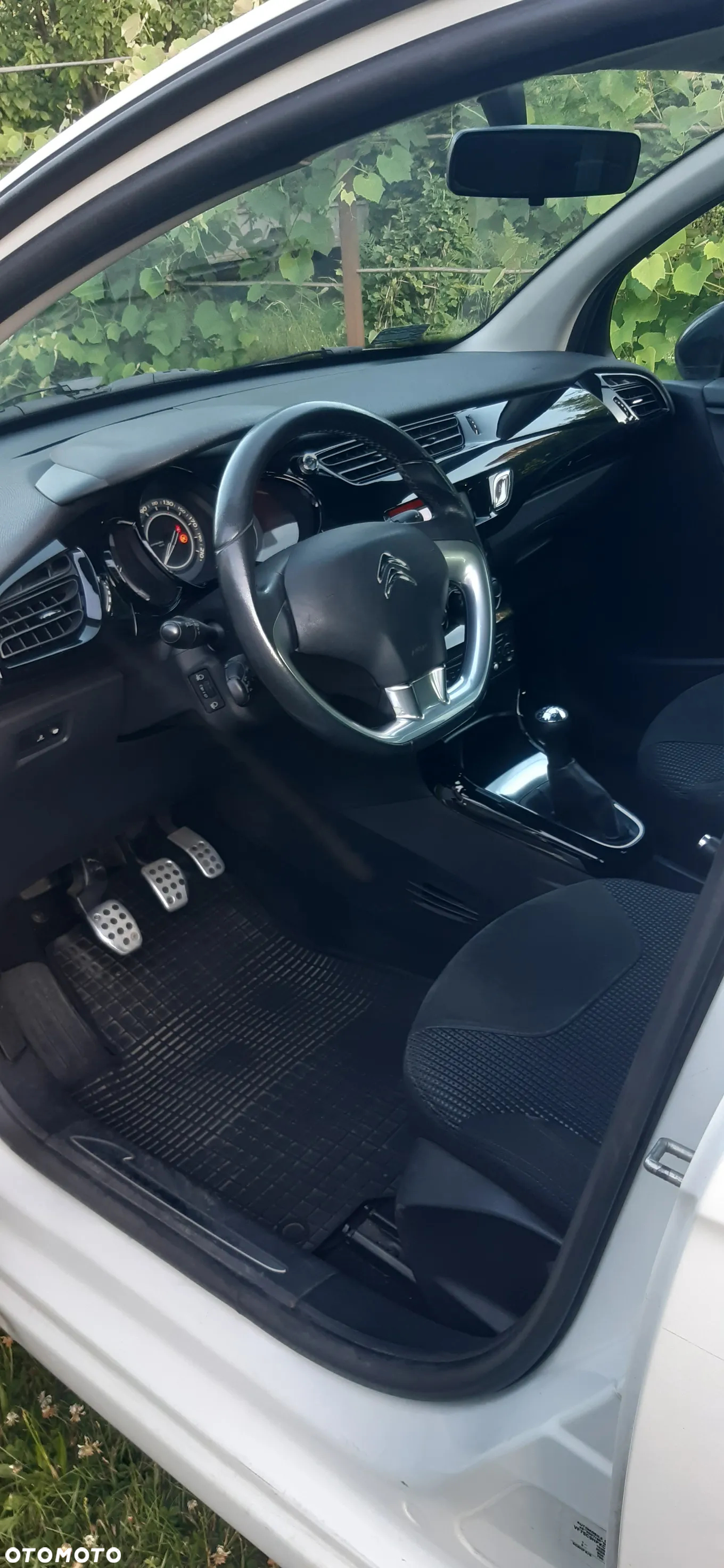 Citroën C3 1.6 e-HDi Seduction - 5