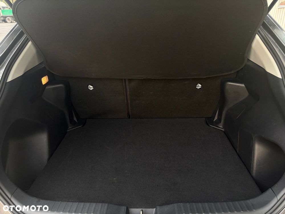 Toyota Yaris Cross Hybrid 1.5 Comfort - 23