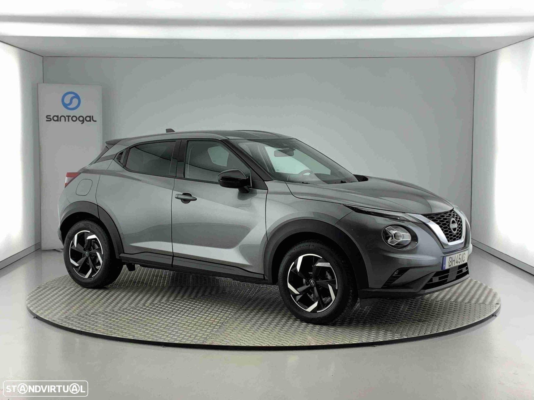 Nissan Juke 1.0 DIG-T Acenta DCT - 1