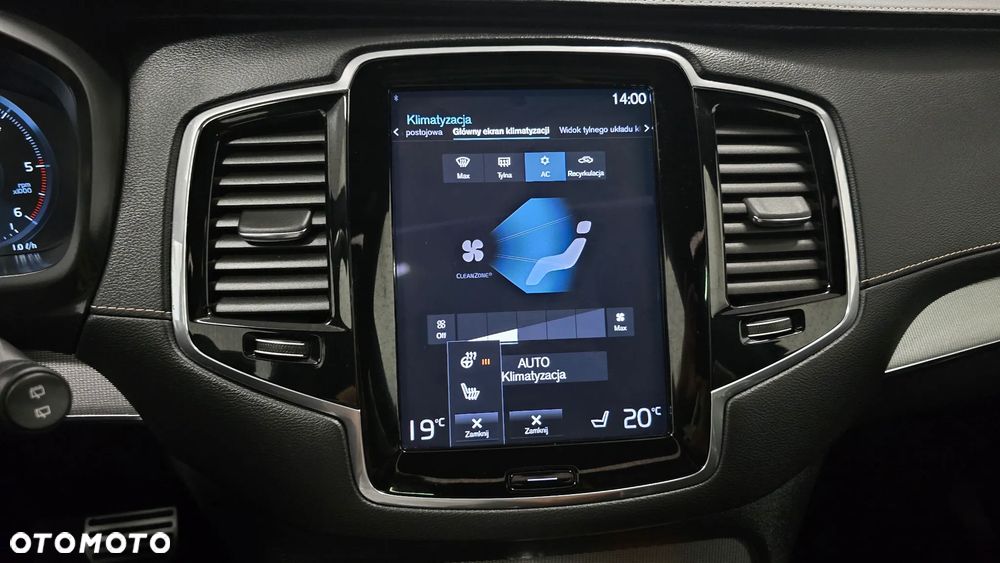 Volvo XC 90 D5 SCR AWD R-Design 7os - 27