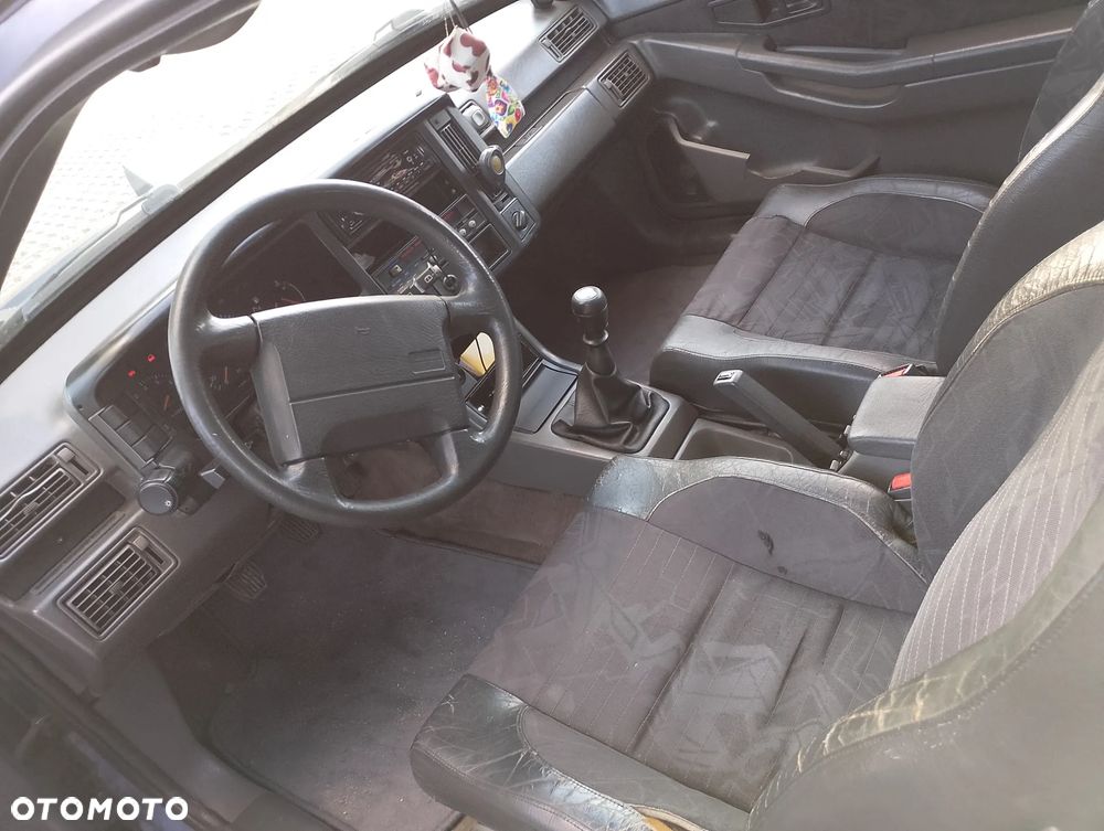 Volvo Seria 400 - 8