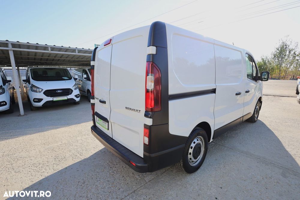 Renault Trafic L1H1 2.0 110CP - 8