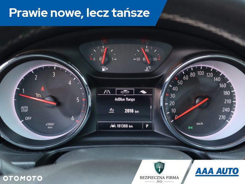 Opel Insignia - 13