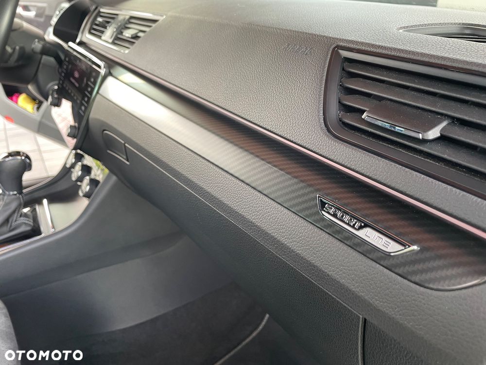 Skoda Superb ver-1-4-tsi-plug--in-hybrid-sportline-dsg - 20