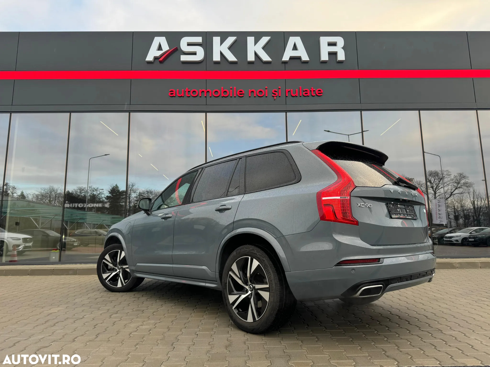 Volvo XC 90 T8 AWD Recharge Geartronic RDesign - 8