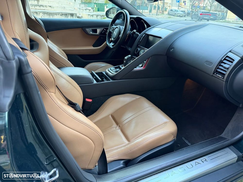 Jaguar F-Type 3.0 V6 S/C S Auto - 6