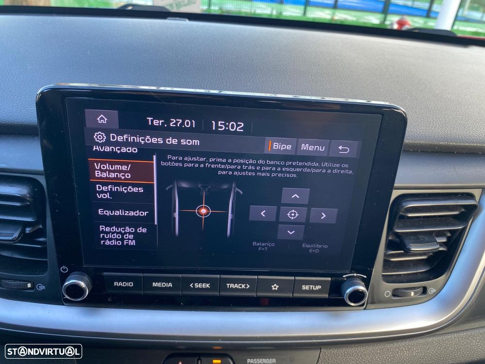 Kia Stonic 1.2 by FILA - 27