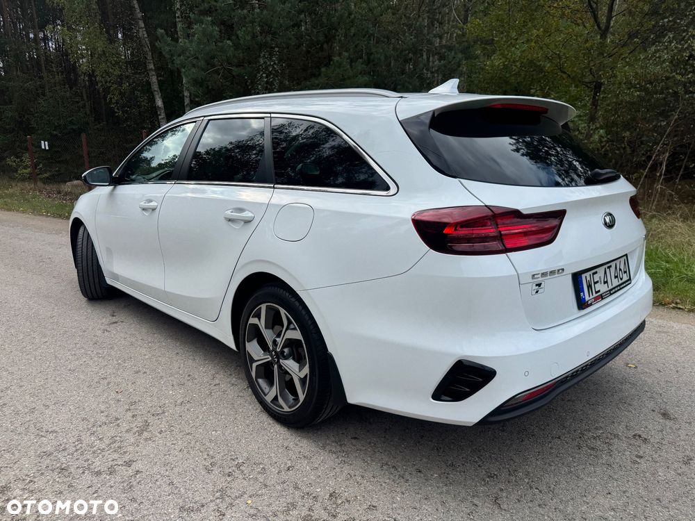 Kia Ceed 1.6 CRDi SCR L Business Line DCT - 18
