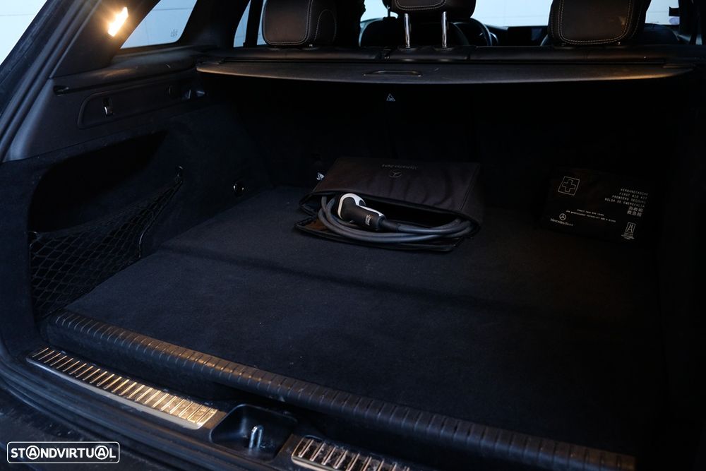 Mercedes-Benz GLC 300 e 4Matic - 22