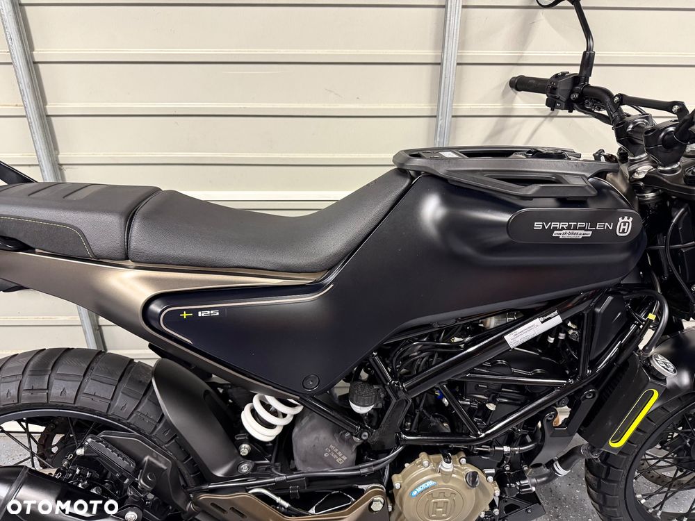 Husqvarna Svartpilen - 7