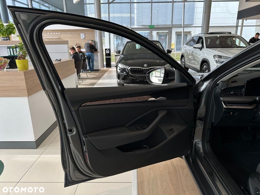 Skoda Superb 2.0 TSI 4x4 L&K DSG - 14