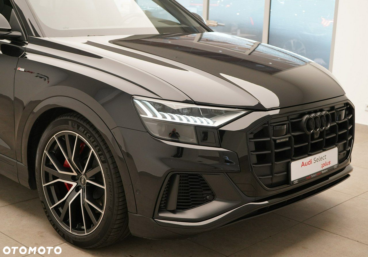 Audi Q8 - 14