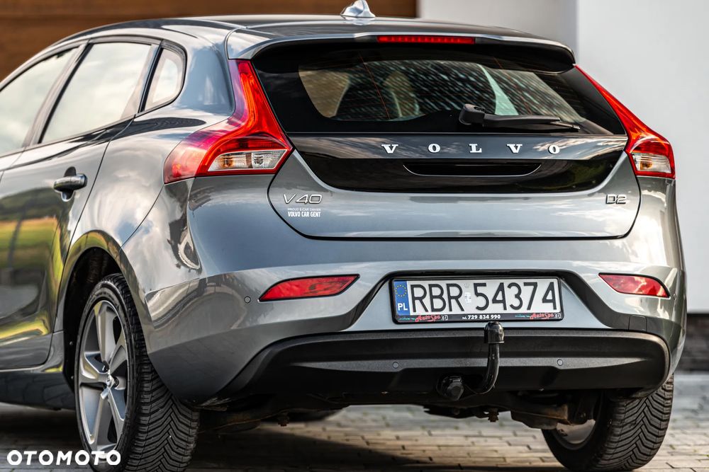 Volvo V40 D2 Momentum - 6