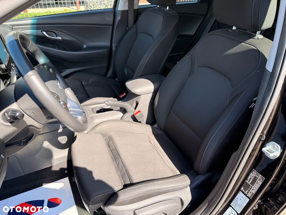 Hyundai i30 1.6 CRDI Prime - 23