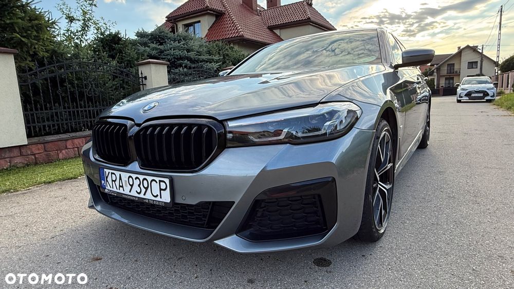 BMW Seria 5 520d MHEV M Sport sport - 4
