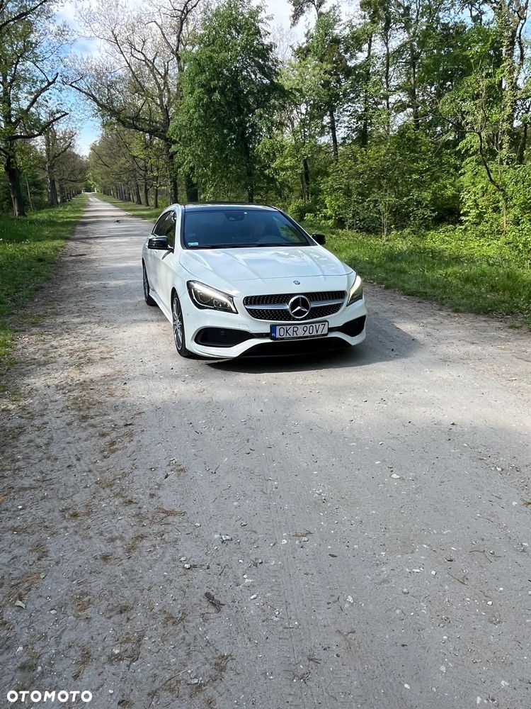 Mercedes-Benz CLA 200 d 7G-DCT AMG Line - 4