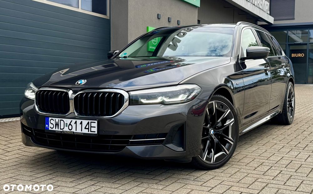 BMW Seria 5 - 23