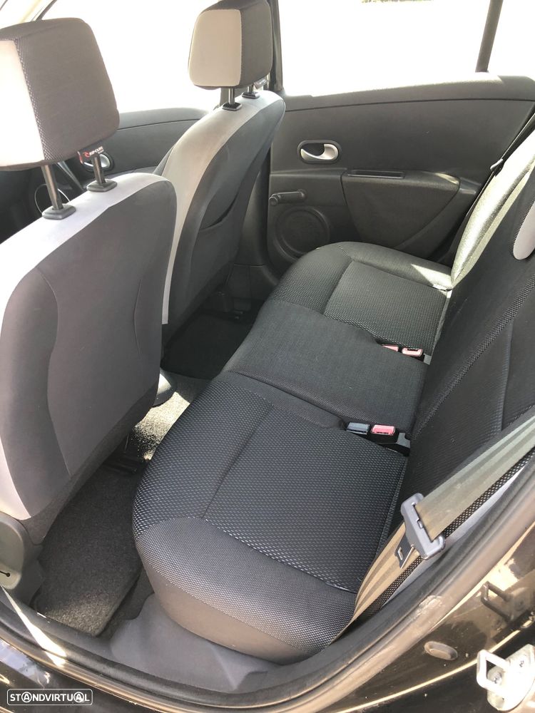 Renault Clio 1.5 dCi Rip Curl - 7