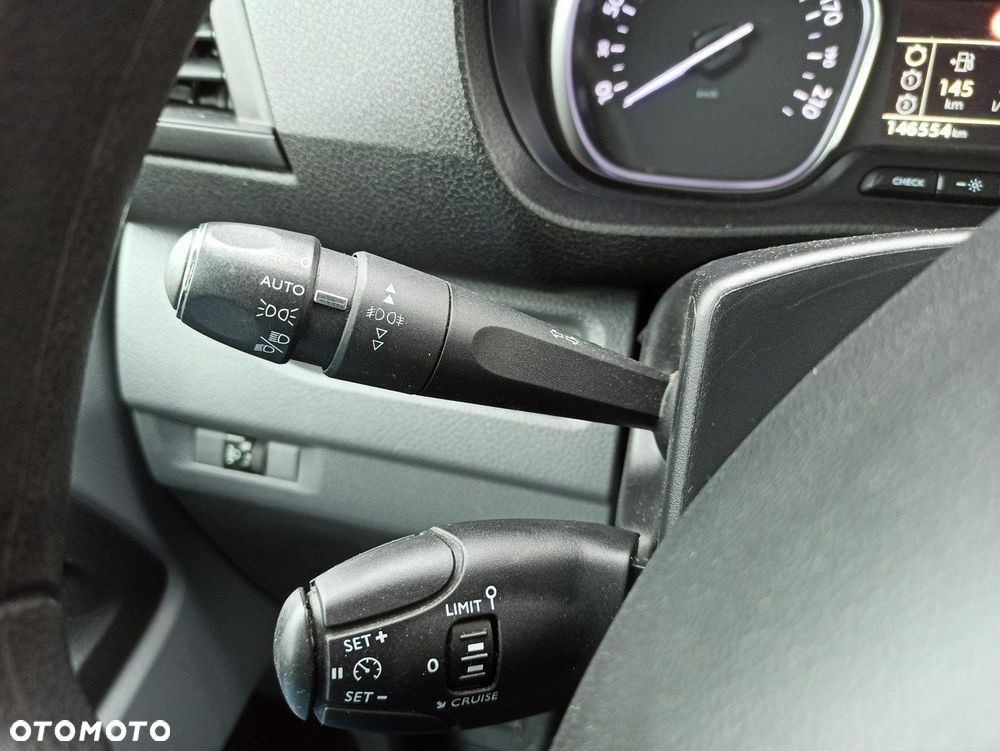 Peugeot Expert - 19