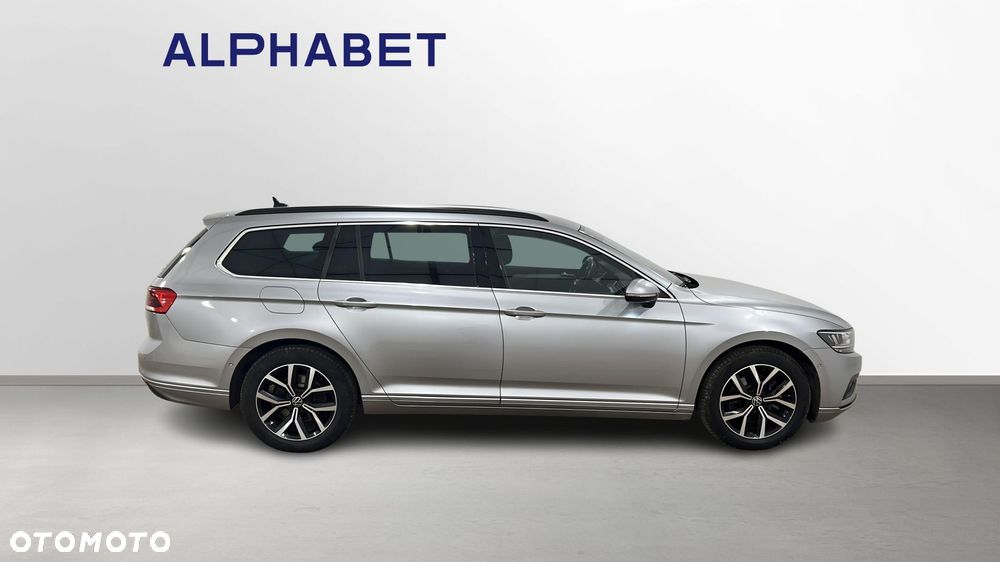 Volkswagen Passat - 6