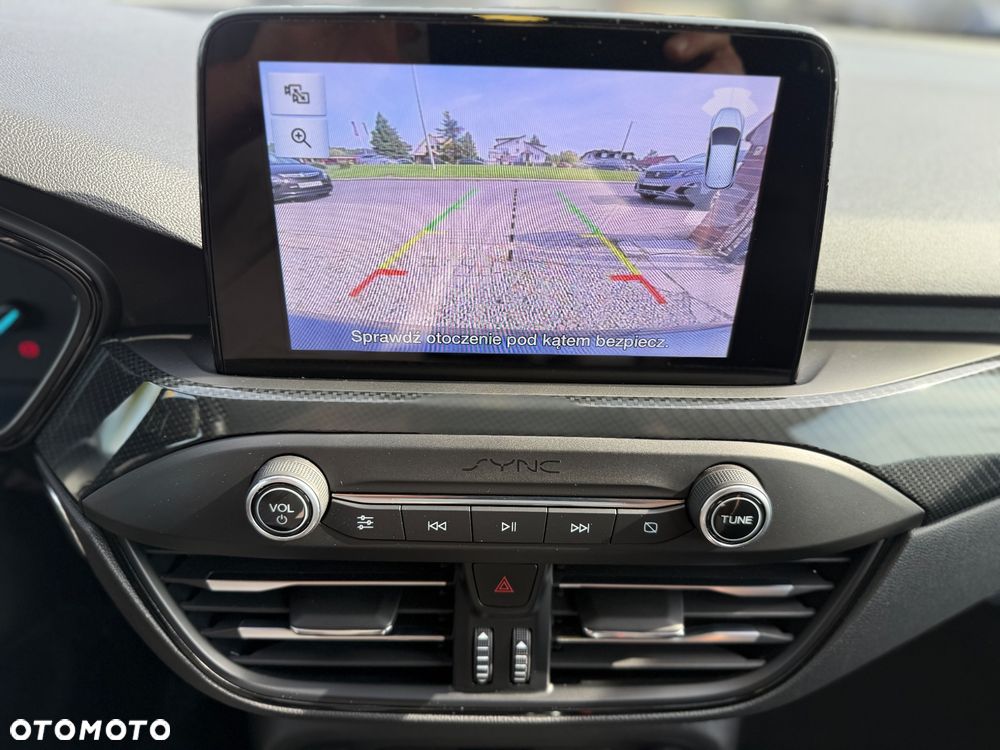 Ford Focus 1.0 EcoBoost ST-Line - 18