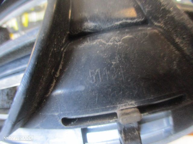 Grelha Friso 51137116963 MINI COOPER 2004 1.4D 75CV 3P PRETO FRT GRE PC FRT - 3