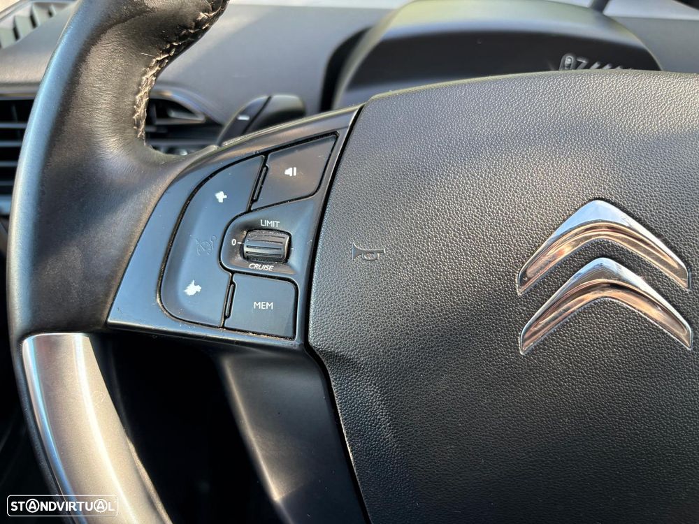 Citroën Grand C4 Spacetourer - 28