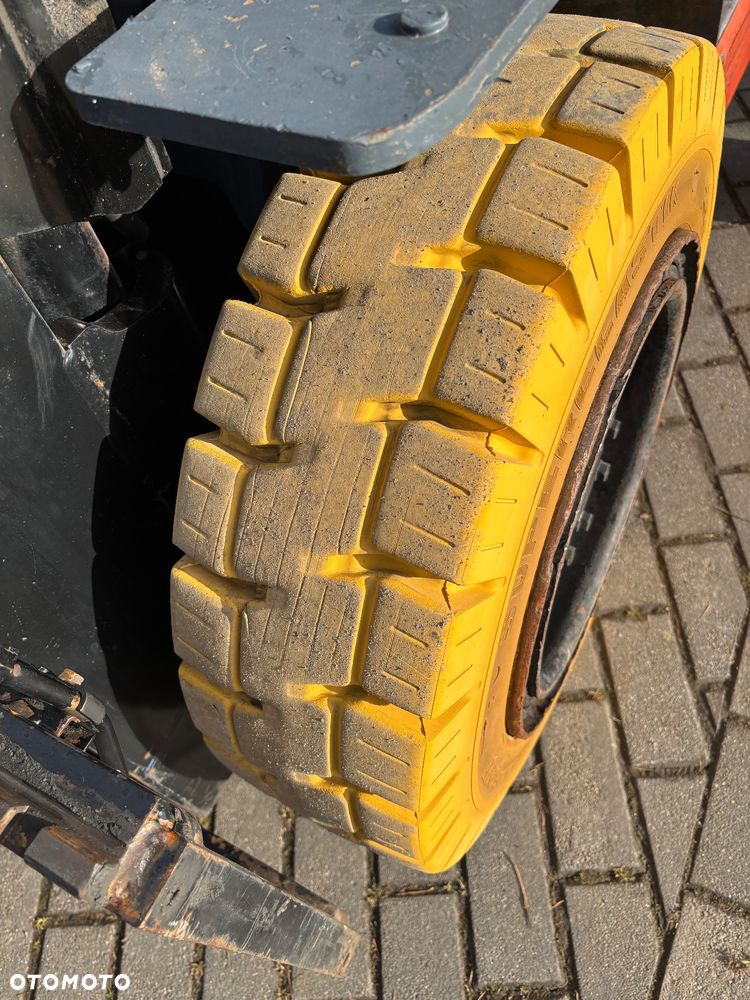 Toyota 8FGF30  Tonero 3t Tony LPG BENZYNA triplex - 9