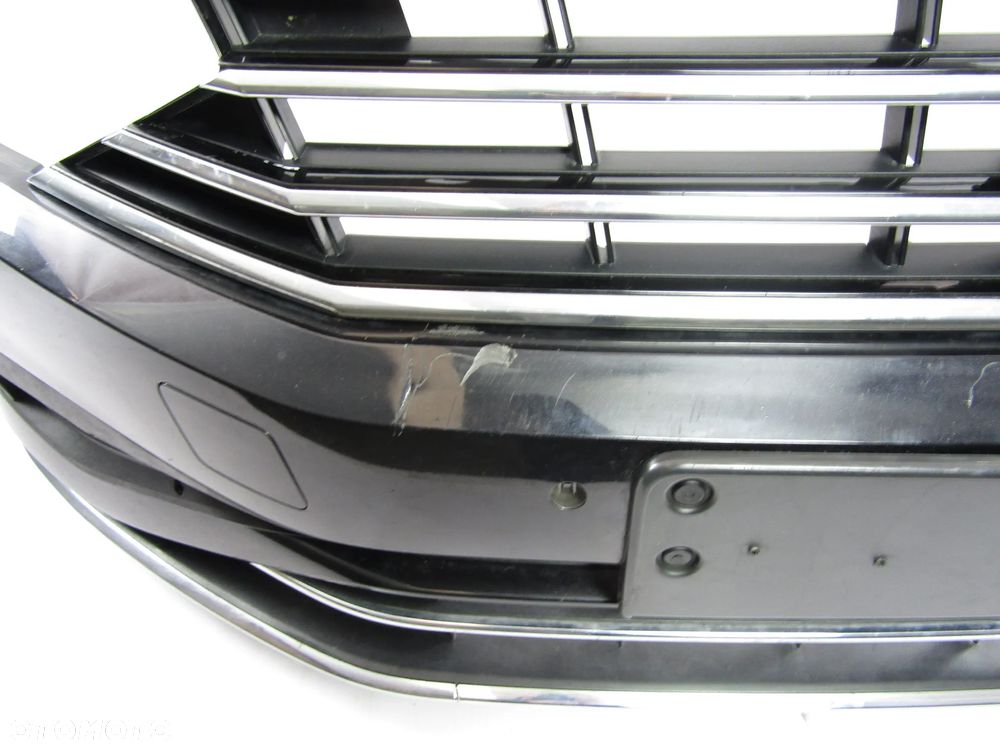 Zderzak przedni VW Passat B8 FL 19 - 24 Highline Pdc-4 Lakier LC9X - 8