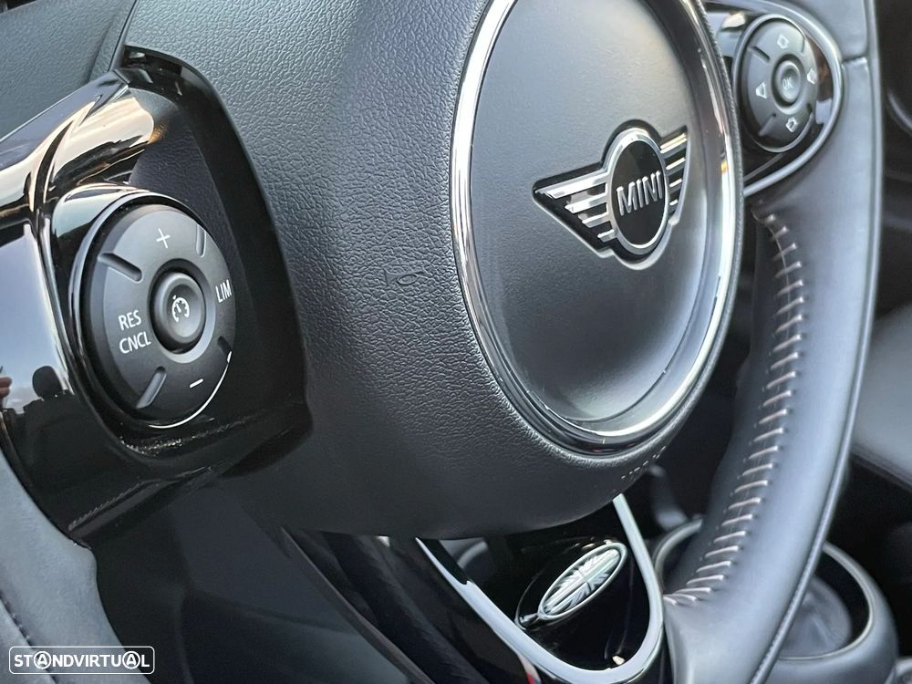 MINI Cabrio Cooper Auto. - 34