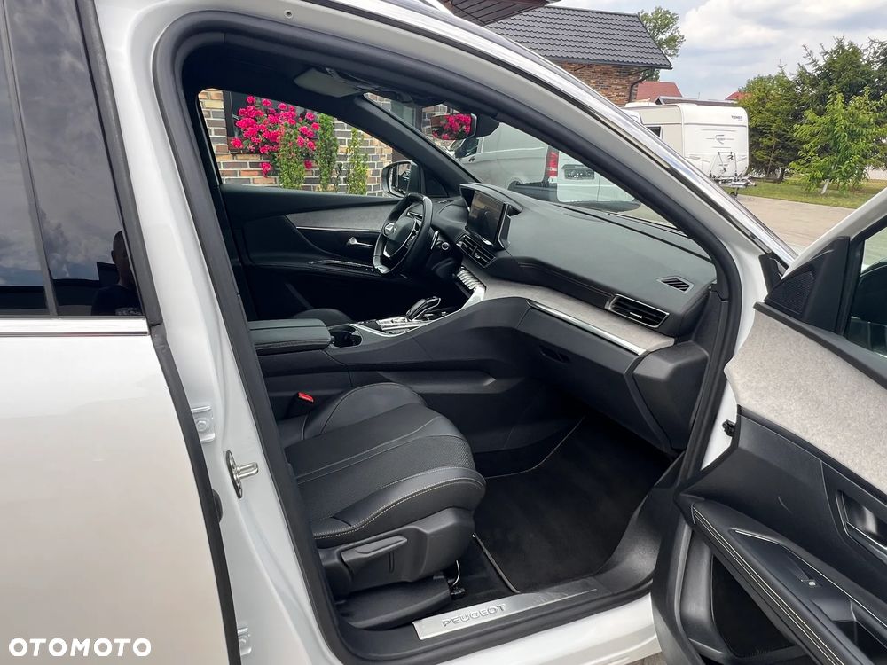 Peugeot 5008 BlueHDi 130 EAT8 GT - 15