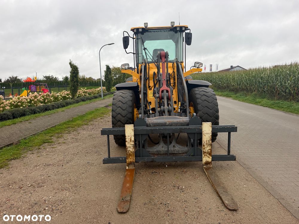 Volvo L90H - 4