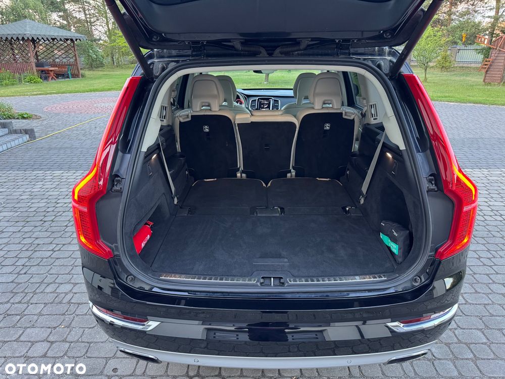 Volvo XC 90 T8 AWD Twin Engine Geartronic Inscription - 24