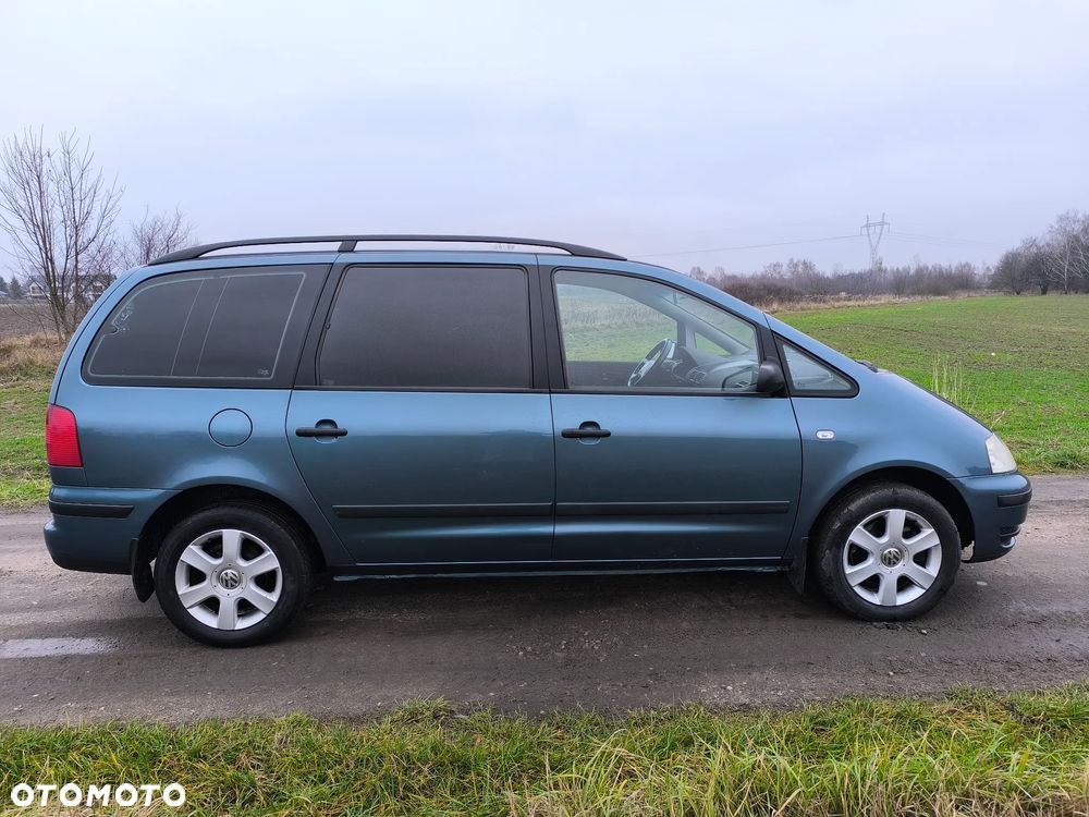 Volkswagen Sharan 2.0 Basis - 5