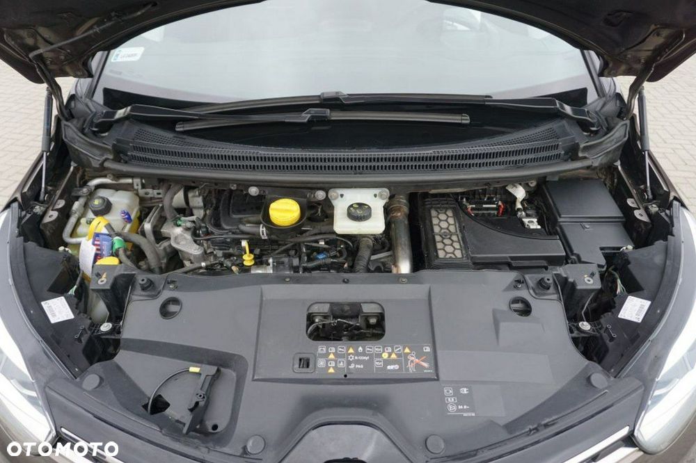 Renault Grand Scenic - 12