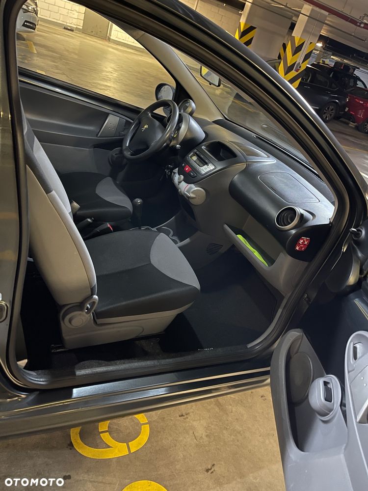 Peugeot 107 1.0 Active - 10