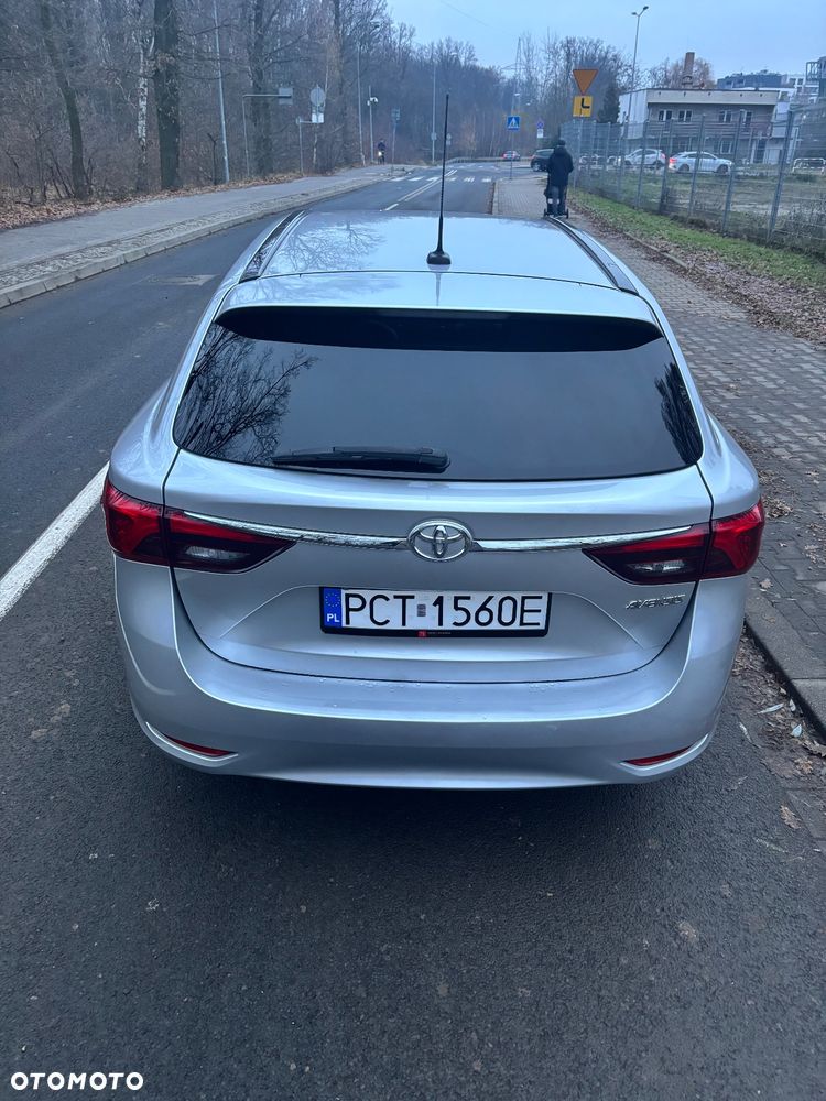 Toyota Avensis Touring Sports 1.8 Multidrive S Comfort - 13