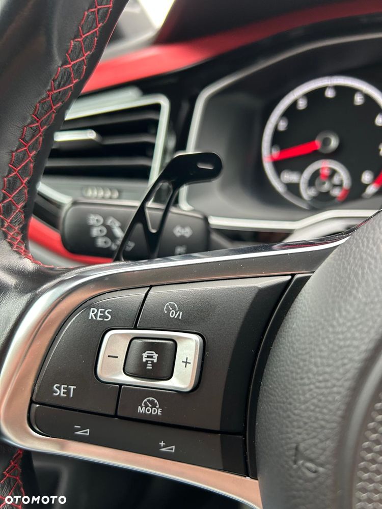 Volkswagen Polo 2.0 TSI GTI DSG - 35