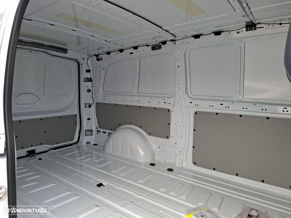 Mercedes-Benz Vito - 25