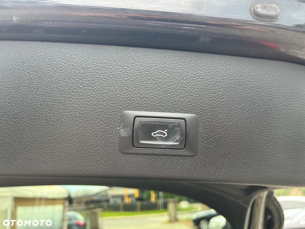 Audi A6 Avant 2.0 TDI DPF sport selection - 22
