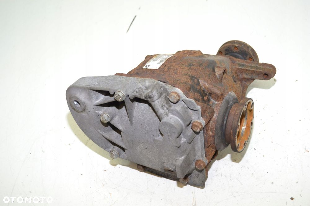 BMW E60 E61 530i N52 N53 Most dyfer tylny tył 3.64 7560602 - 4