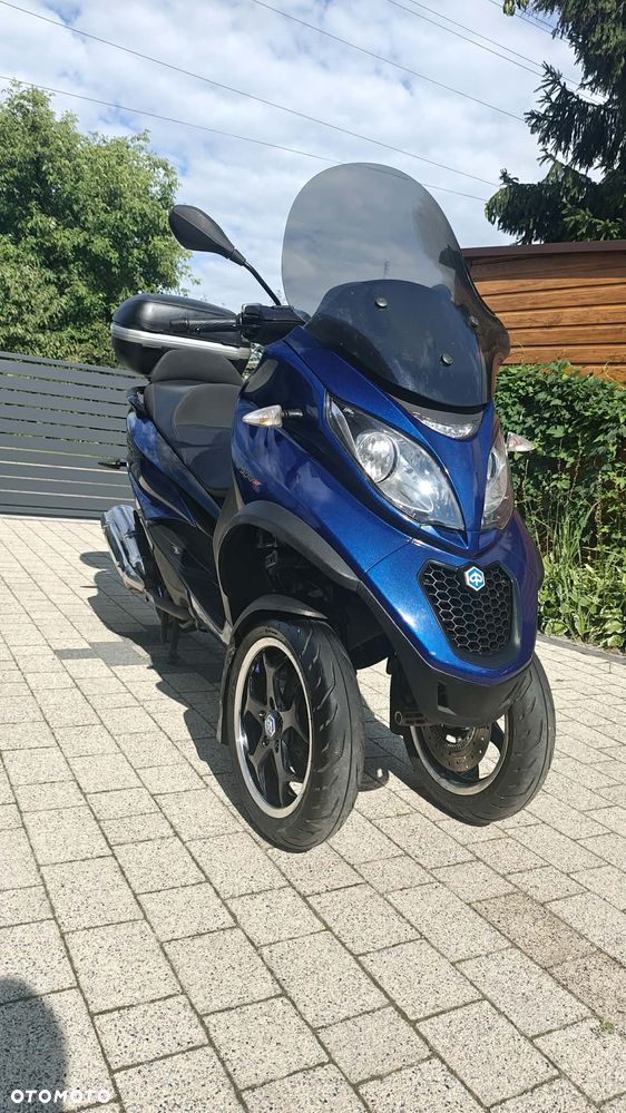 Piaggio MP-3 - 2