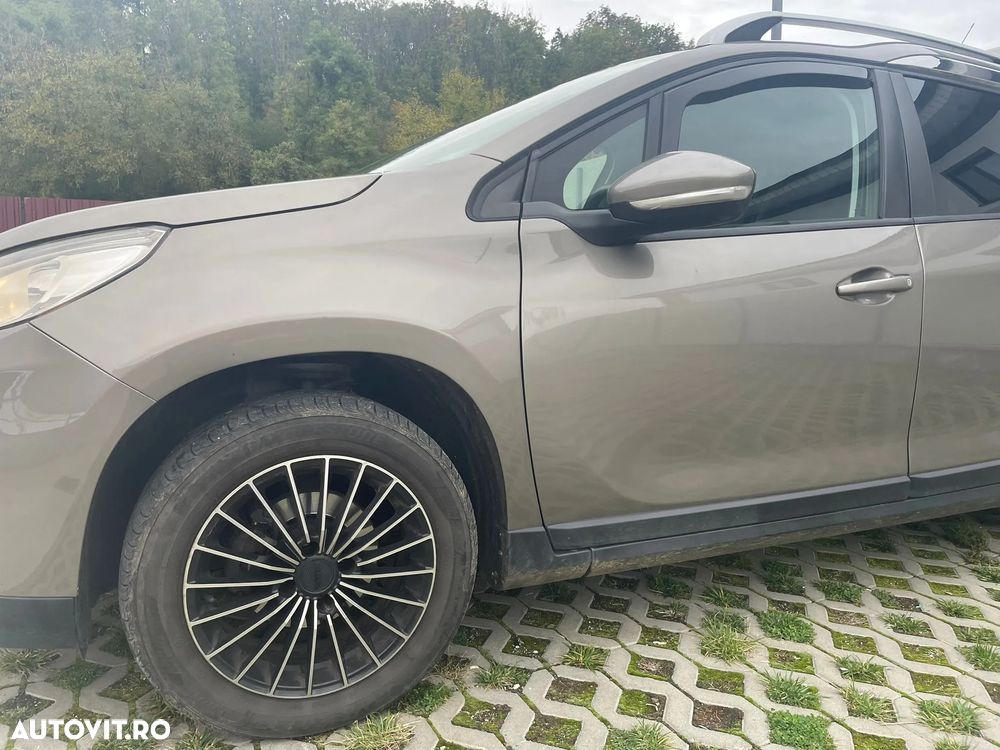 Peugeot 2008 - 6