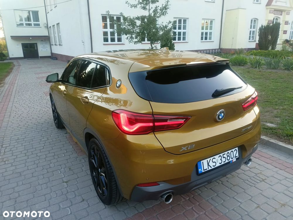BMW X2 xDrive20i Advantage Plus - 6