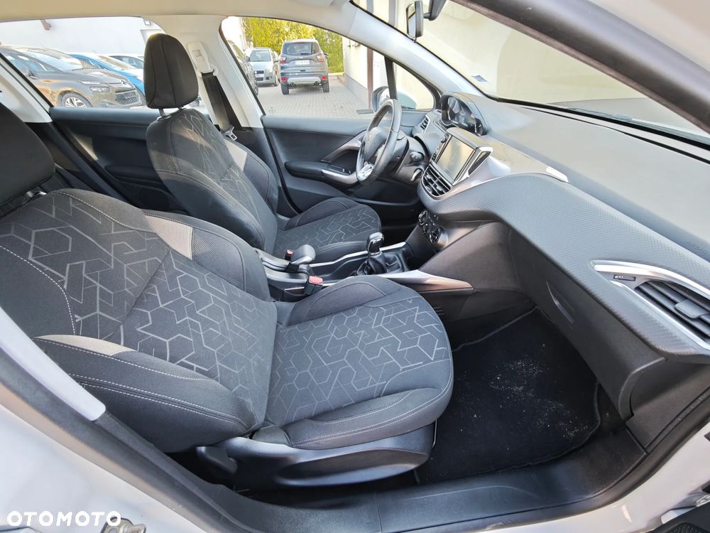 Peugeot 2008 120 VTI Active - 26