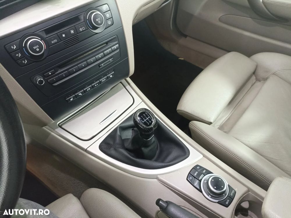 BMW Seria 1 - 15