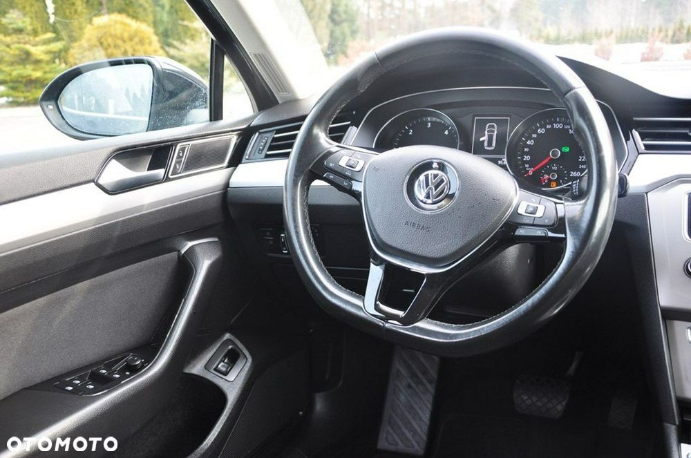 Volkswagen Passat Variant - 31